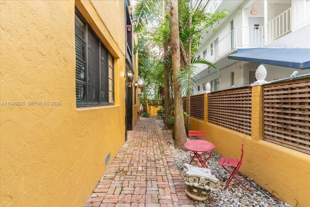 632 15th Street, Miami Beach, FL 33139