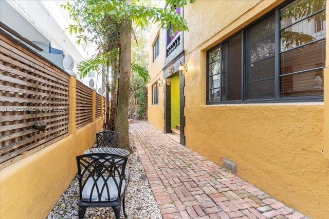 632 15th Street, Miami Beach, FL 33139