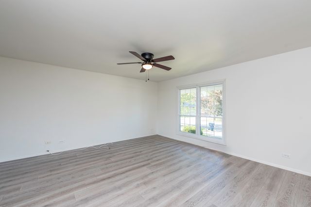 2713 W VERMONT Avenue, Waukegan, IL 60087