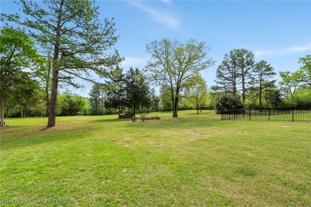 1450 Ulmer Street, Greenwood, AR 72936