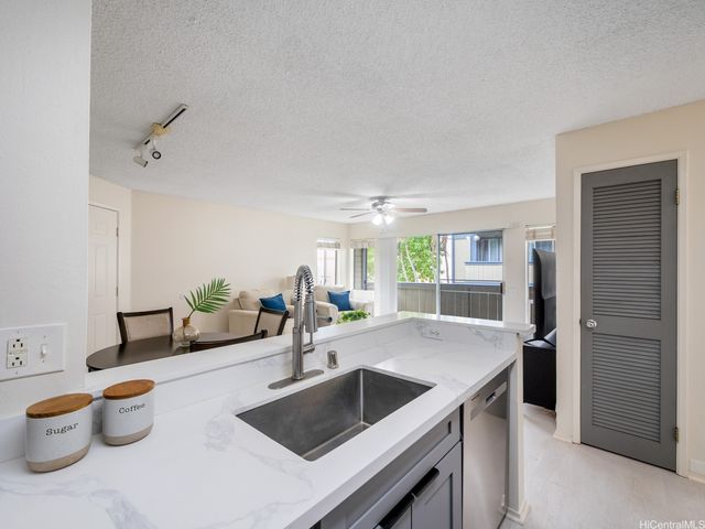 91-221 Hanapouli Circle 35B, Ewa Beach, HI 96706