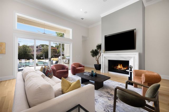 7110 Robin Road, Dallas, TX 75209