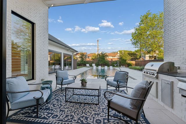 7110 Robin Road, Dallas, TX 75209