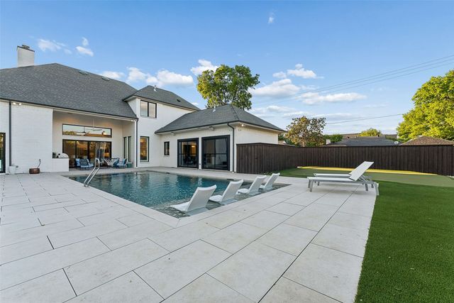 7110 Robin Road, Dallas, TX 75209