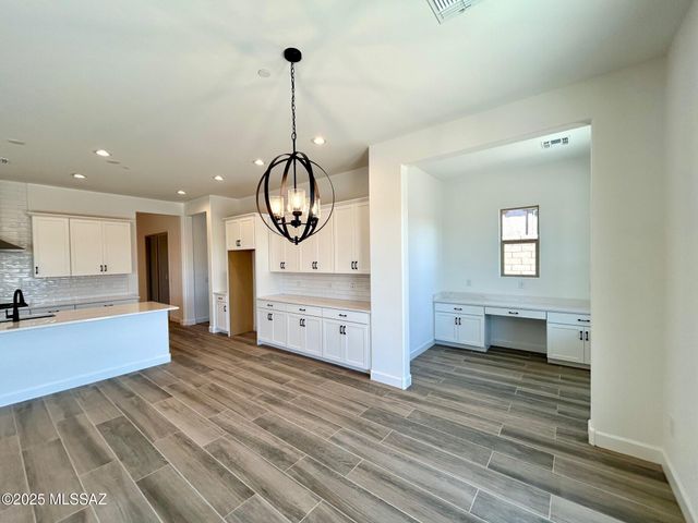 14450 N Quail Brush Pass, Marana, AZ 85658