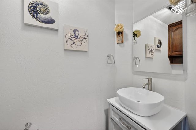 2816 SW 108th Street, Oklahoma City, OK 73170