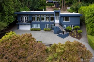 6145 93rd Avenue SE, Mercer Island, WA 98040