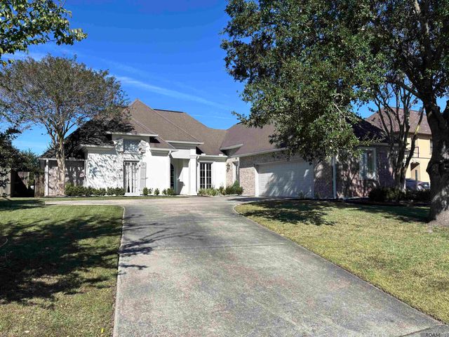 38156 Summerwood Ave, Prairieville, LA 70769