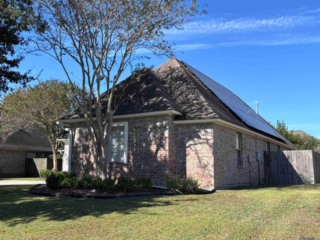 38156 Summerwood Ave, Prairieville, LA 70769