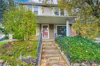 102 Canton Road, Akron, OH 44312