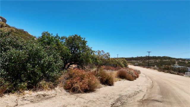 714 Rolling Hills, Aguanga, CA 92536