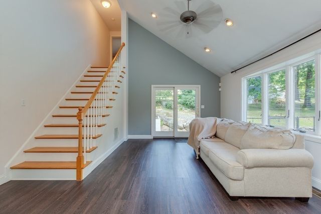 21 Partridge Road, Dracut, MA 01826