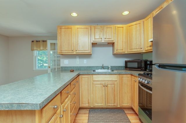 21 Partridge Road, Dracut, MA 01826