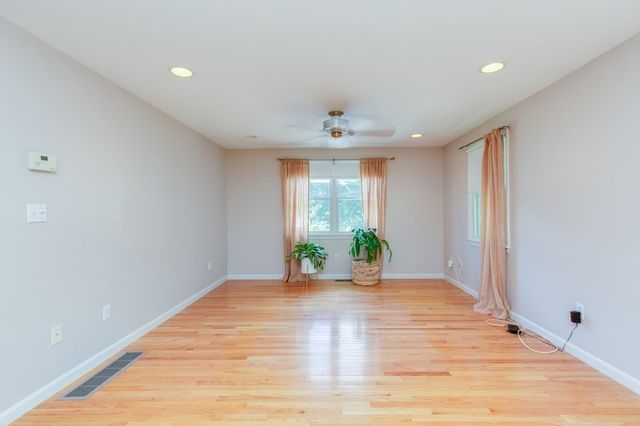 21 Partridge Road, Dracut, MA 01826