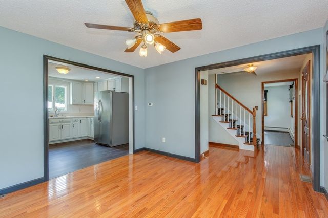 21 Partridge Road, Dracut, MA 01826