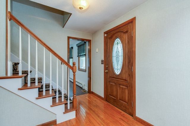 21 Partridge Road, Dracut, MA 01826