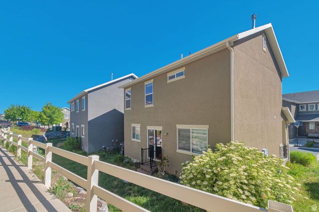 321 W WILLOW DR, Saratoga Springs, UT 84045