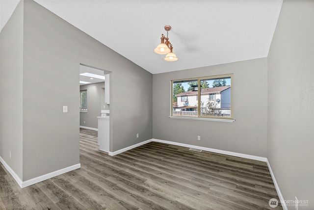 3157 SE Villa Carmel Drive, Port Orchard, WA 98366