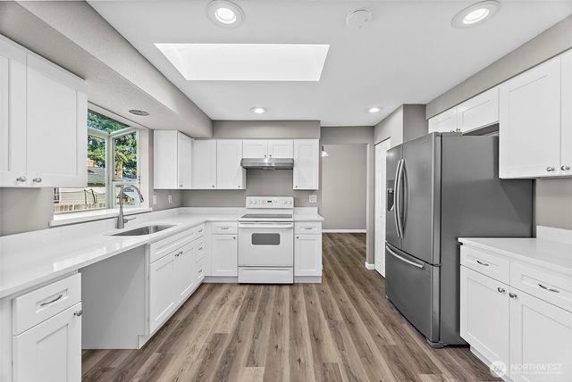 3157 SE Villa Carmel Drive, Port Orchard, WA 98366