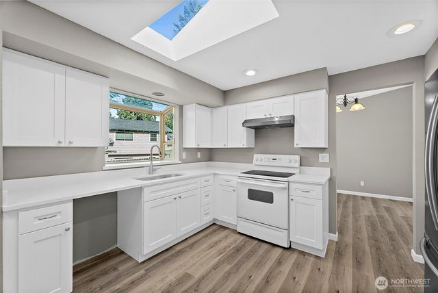 3157 SE Villa Carmel Drive, Port Orchard, WA 98366