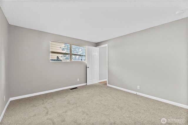 3157 SE Villa Carmel Drive, Port Orchard, WA 98366