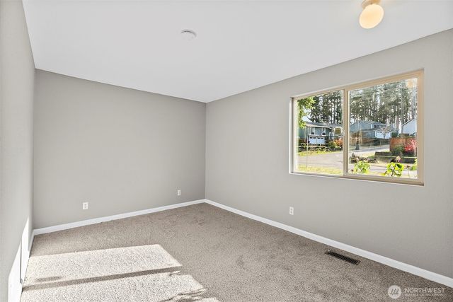 3157 SE Villa Carmel Drive, Port Orchard, WA 98366