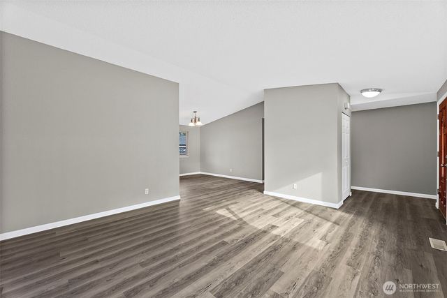 3157 SE Villa Carmel Drive, Port Orchard, WA 98366