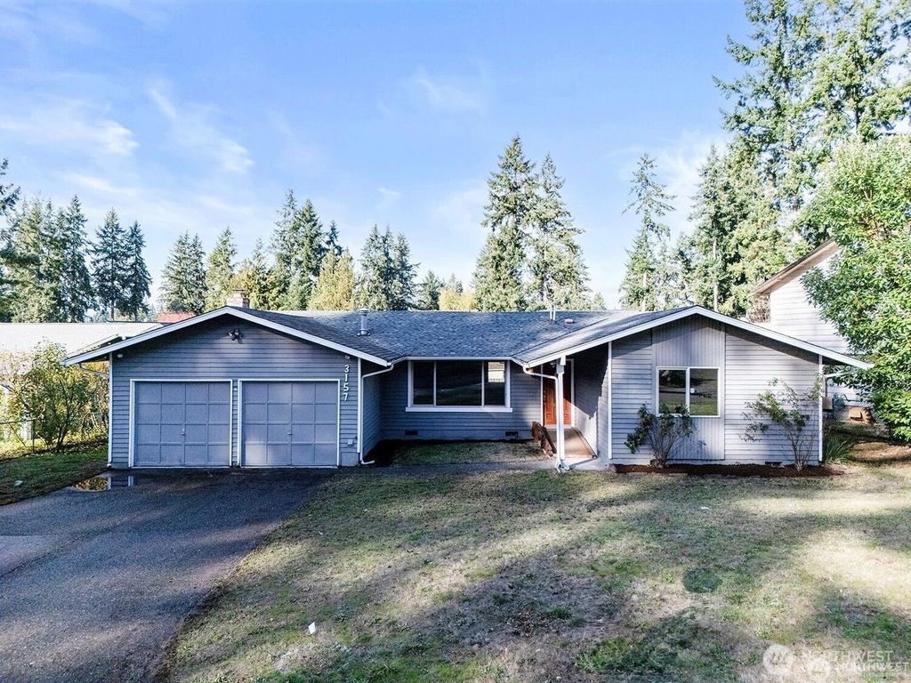 3157 SE Villa Carmel Drive, Port Orchard, WA 98366