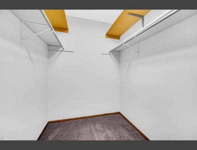 1765 Short Avenue, Streamwood, IL 60107