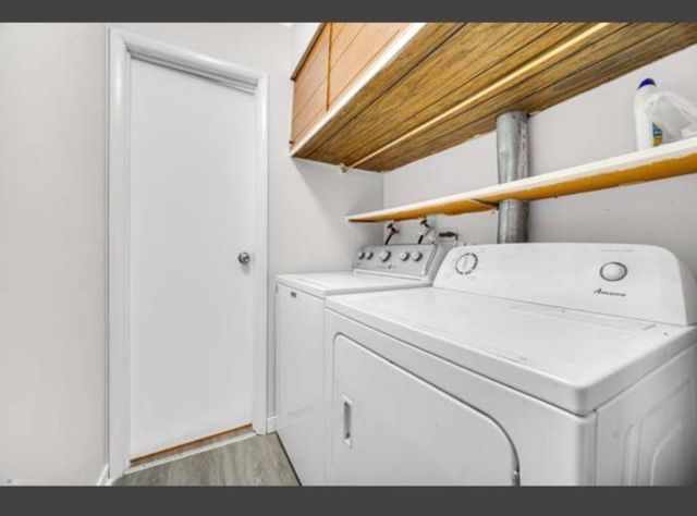 1765 Short Avenue, Streamwood, IL 60107