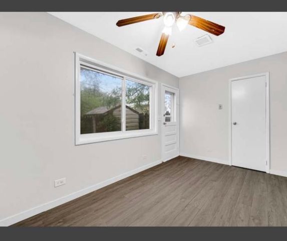 1765 Short Avenue, Streamwood, IL 60107