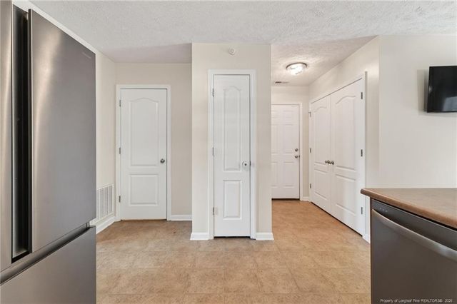 1213 Screech Owl Drive, Hope Mills, NC 28348
