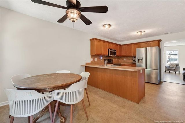 1213 Screech Owl Drive, Hope Mills, NC 28348