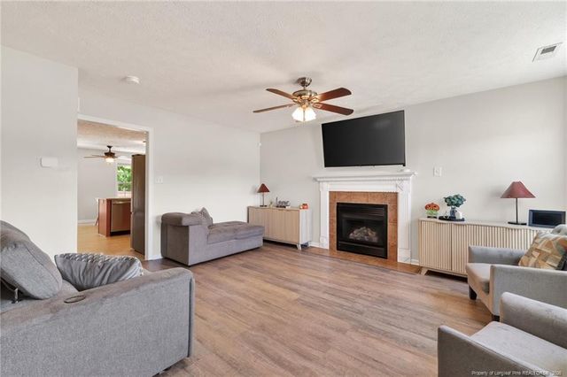 1213 Screech Owl Drive, Hope Mills, NC 28348