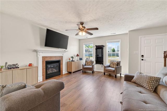 1213 Screech Owl Drive, Hope Mills, NC 28348