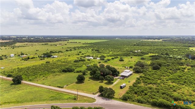 39 Lassman Road, Goliad, TX 77963