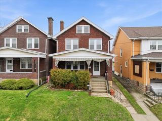 947 Kennebec St, Greenfield, PA 15217