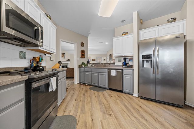 336 Lema Dr, Portland, TX 78374