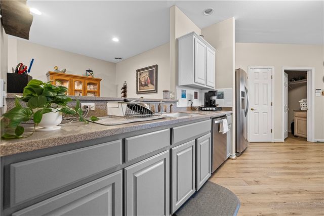 336 Lema Dr, Portland, TX 78374