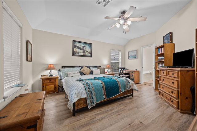 336 Lema Dr, Portland, TX 78374