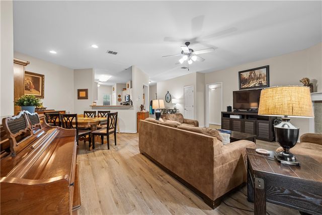 336 Lema Dr, Portland, TX 78374