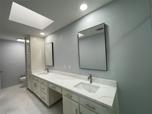 Address unavailable.