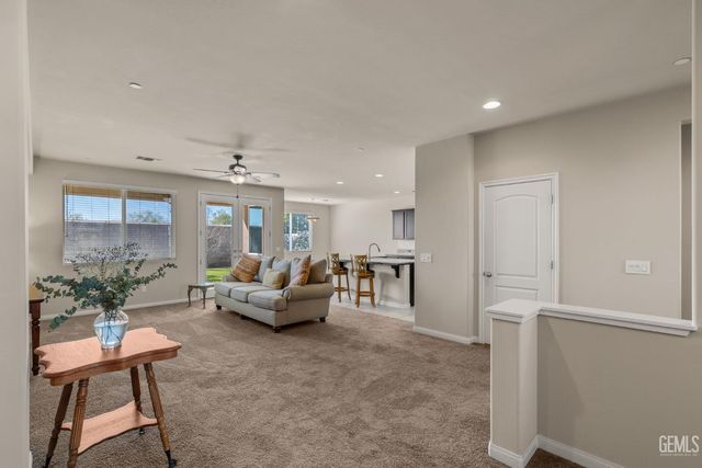 14705 Yellow Lupine Drive, Bakersfield, CA 93314