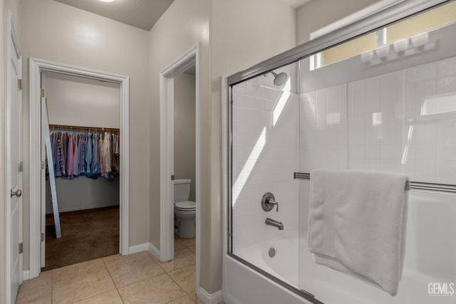 14705 Yellow Lupine Drive, Bakersfield, CA 93314