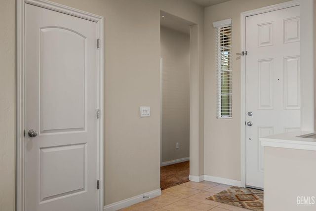 14705 Yellow Lupine Drive, Bakersfield, CA 93314