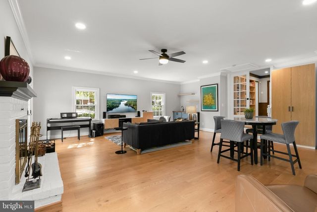 11704 HITCHING POST LN, North Bethesda, MD 20852