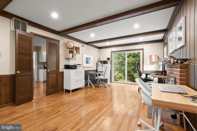 11704 HITCHING POST LN, North Bethesda, MD 20852