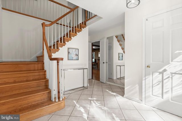 11704 HITCHING POST LN, North Bethesda, MD 20852