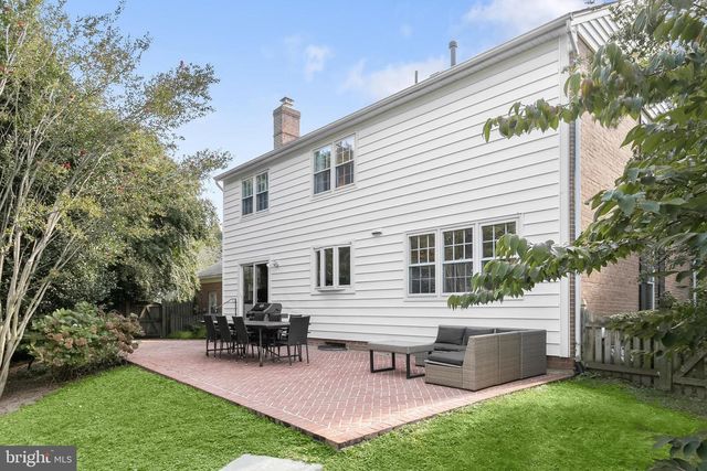 11704 HITCHING POST LN, North Bethesda, MD 20852