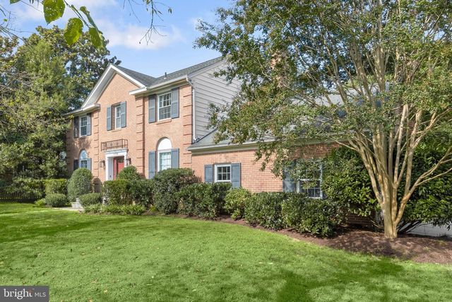 11704 HITCHING POST LN, North Bethesda, MD 20852